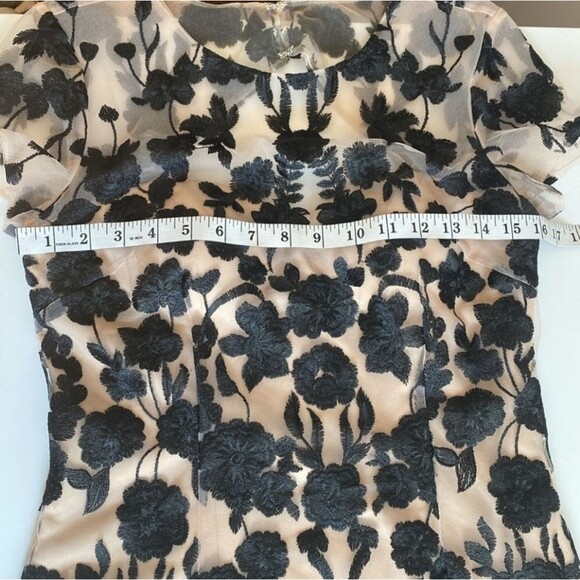 JS Collections Tan and Black Midi Dress - Picture 10 of 12